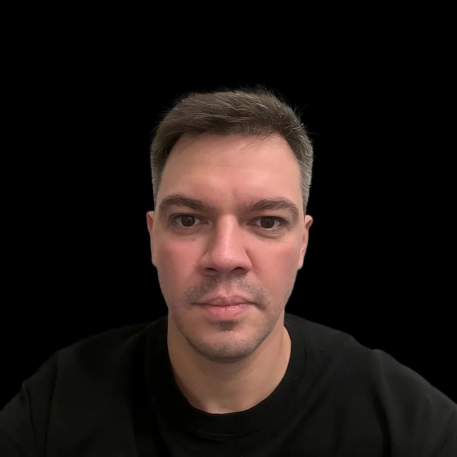 Портрет — Дмитрий Демаков, Директор по развитию бизнеса | Умка ИИ